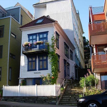 Historic Bergen House, Right In The Middle Of Everything! Esterno foto